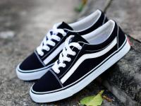 Hot item!!! ส่งไว!!! ราคาถูกที่สุด!!! รองเท้า​ผ้าใบ​ทรง OLD SKOOL ไซส์​ ​: 37 - 45