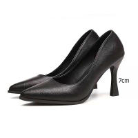 รองเท้าส้นสูงหนังนิ่มสีพื้น หัวแหลม รองเท้าส้นสูง ส้นกริช 7 ซม. หนังนุ่มพื้นนุ่ม ไม่เมื่อยล้าเท้า