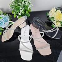 รองเท้าแฟชั่นผู้หญิงส้นสูง1.5นิ้ว แต่งสายเพชรสวยหรู พื้นหนานุ่มพิเศษใส่สบาย